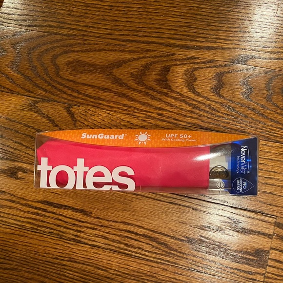 NWT Totes Umbrella - Picture 4 of 5